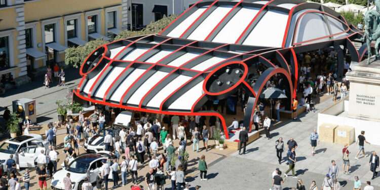 Porsche Hints at a Hybrid 911 Turbo Ahead of Munich Motor Show