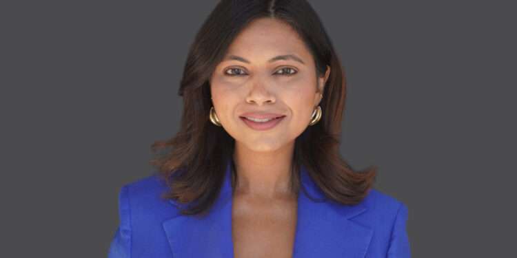 In Conversation With Eshita Gupta: Pioneering Excellence in Digital Analytics & Product Innovation