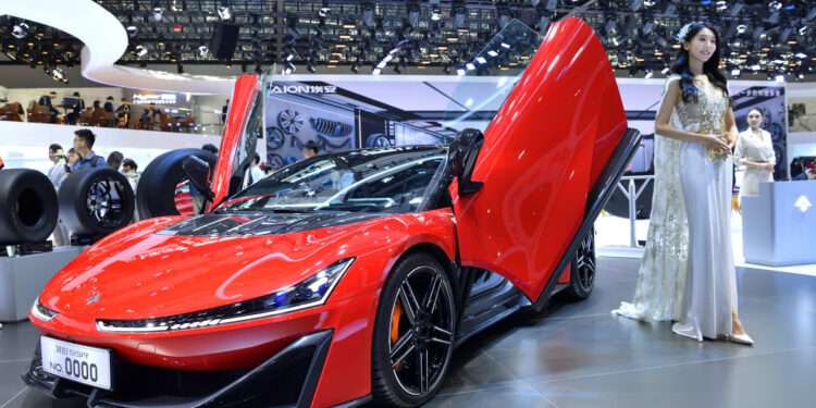 Chinese Carmakers Win Attention in Europe as American Brands Slip