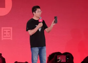 OnePlus 15