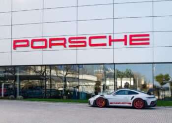 Lawsuit Claims Porsche Sold ‘Training’ 911 GT3 as a New Car
