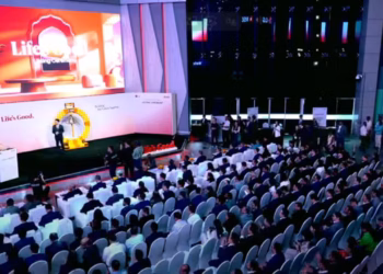 LG Electronics India IPO Lists at 50% Premium; Emkay Targets Rs 2,050