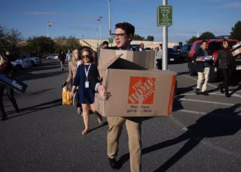 End of an Era: Reporters Leave Pentagon in Protest of New Media Rules