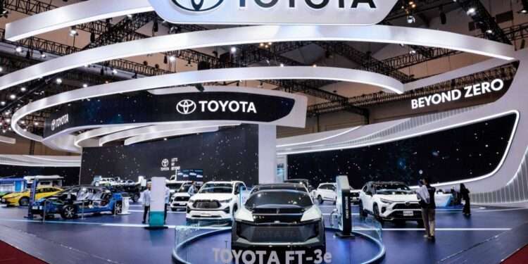Toyota Shatters Global Sales Record in First Half of Fiscal Year, U.S. Market Leads the Charge