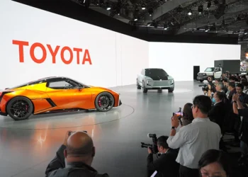 Toyota Calls Out Rivals for “Fake Hybrids,” But Its Own Global Messaging Raises Eyebrows