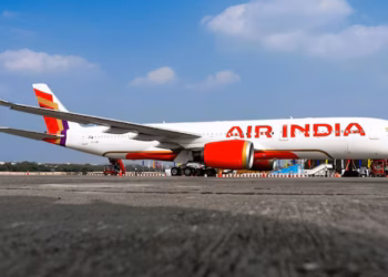 Air India Seeks $1.14 Billion Support from Tata Group and Singapore Airlines for Turnaround Plan