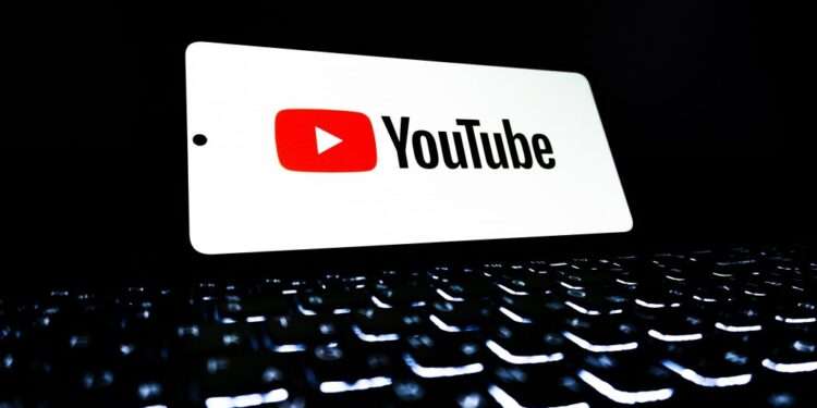 YouTube Music's New AI Host Interrupts Songs with Unskippable Banter