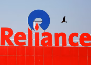 Reliance Industries Halts Russian Crude Imports to Comply with EU Sanctions