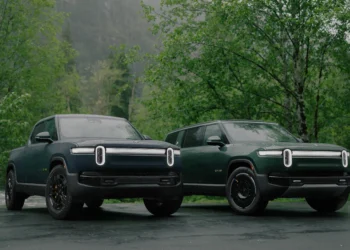 Rivian R1T Quad Motor Sets a New Benchmark for Electric Trucks