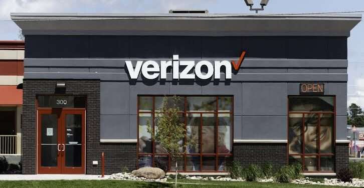 Verizon Launches Massive Layoff Drive as New CEO Accelerates Cost-Cutting Overhaul