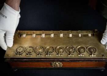 Paris Court Blocks Auction of Rare Pascal Calculator as Heritage Battle Intensifies