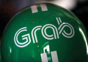 Grab Shares in Spotlight as Rival GoTo Announces CEO Change Amid Renewed Merger Speculation