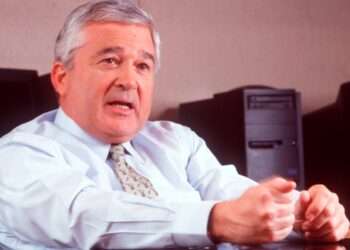 Louis Gerstner, the Leader Who Pulled IBM Back From the Brink, Dies at 83