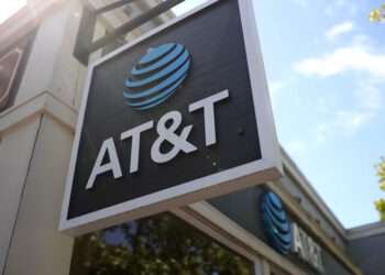 AT&T Drops DEI Programs as Regulatory Pressure Intensifies During $1 Billion Spectrum Review