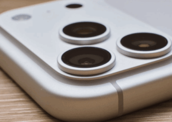 iPhone 18