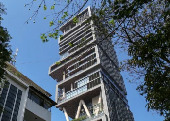 Inside Antilia: The Ultra-Luxury Home of Mukesh Ambani That Never Fails to Amaze