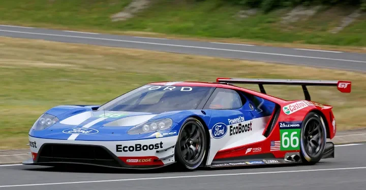 Ford Locks in V8 Power for 2027 Le Mans Hypercar