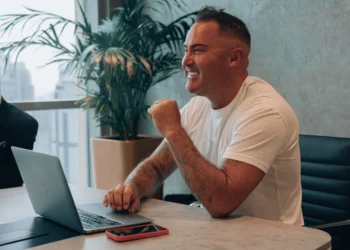 Matt Haycox Launches New Business HQ for Founders Tired of Overpriced Startup Courses