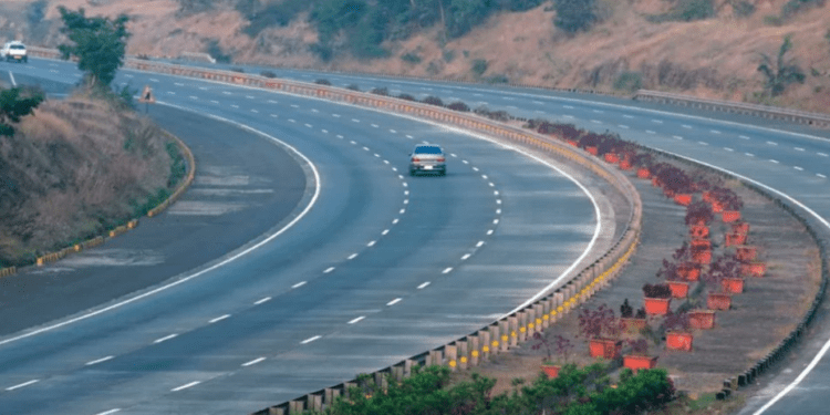 Missing Link Opening on May 1 Will Cut Mumbai-Pune Travel Time by 30 Minutes
