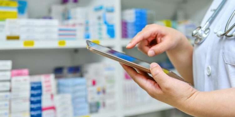Is It Safe To Buy Medicine Online? Evidence-Based Answers and Guidelines