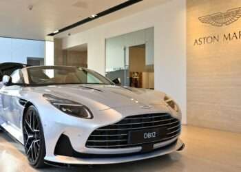Aston Martin Plans Fresh Job Cuts as Losses Deepen