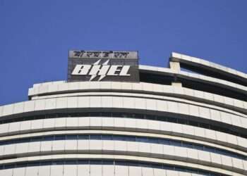 Govt to Offload up to 5% Stake in BHEL, OFS Opens at ₹254 Floor Price
