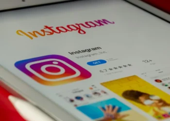 Instagram Head Skeptical of "Clinical Addiction" Label for Social Media