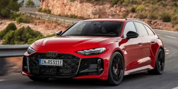 Audi RS5 Avant Teased Ahead of Official Debut