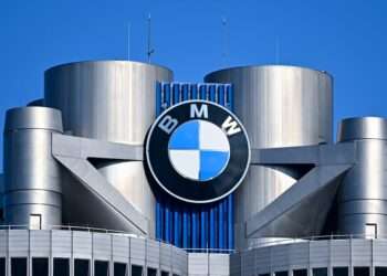 BMW Recalls Hundreds of Thousands of Cars Over Fire Concerns