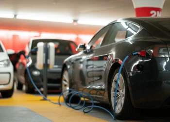 Canada Moves to Scrap EV Mandate in Major Auto Policy Shift