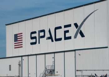 NLRB Withdraws Complaint Against SpaceX After Jurisdiction Shift to Railway Labor Act