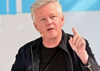 AI Bots Could Overtake Human Internet Use by 2027, Says Cloudflare CEO