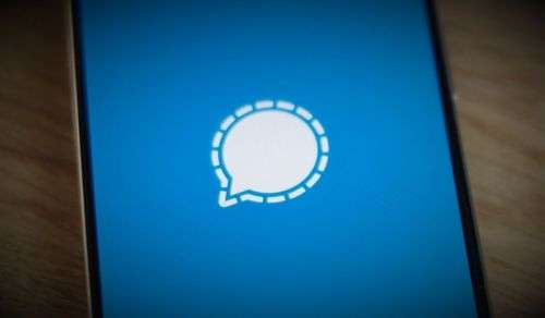 Russian-Linked Hackers Target Signal and WhatsApp Users in Global Cyber Espionage Campaign