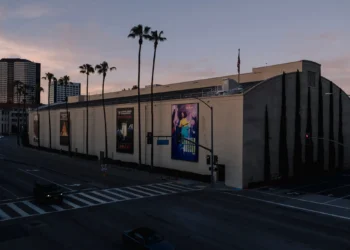 Hollywood Actors and Filmmakers Raise Concerns Over Paramount-Warner Bros Merger