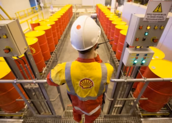 Shell Fills the Gap as Qatar LNG Supplies to India Come to a Halt
