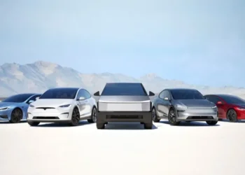 Tesla Reclaims Global EV Lead as BYD Stumbles in Early 2026