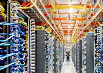 AWS Commits $12.7 Billion To India's Cloud And AI Infrastructure By 2030, Expands Mumbai And Hyderabad Regions
