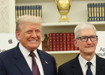 Trump Takes America’s Biggest CEOs to China: Musk, Tim Cook, Wall Street Titans Join High-Stakes Summit