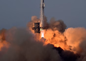 SpaceX’s IPO Plans Raise Red Flags Over Elon Musk’s Expanding Control