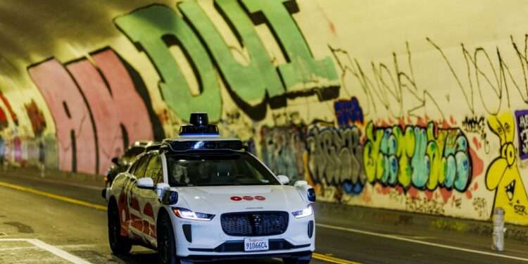 California Cracks Down on Robotaxis, Allows Police to Ticket Driverless Cars