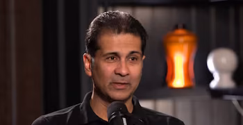 Rajiv Bajaj Exits Bajaj Finserv Board Amid Group Leadership Restructuring
