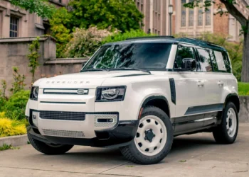 Land Rover Recalls Over 250,000 SUVs in Airbag Safety Scare, Sales Halted Until Fix Is Ready