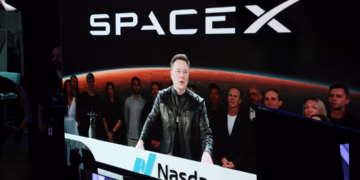 SpaceX President Floats Tesla Merger as Stock Debuts on Nasdaq
