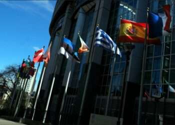 EU cloud rules public tenders