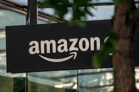 Tensions Rise as Amazon Employees Criticize AI Expansion Amidst Mass Layoffs