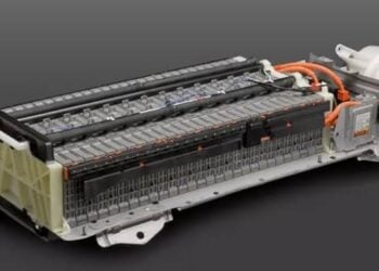 How Long Do Hybrid Batteries Last? What Indian Car Buyers Need to Know