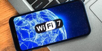 Wi-Fi 6E vs. Wi-Fi 7: Which Wireless Standard Should You Choose