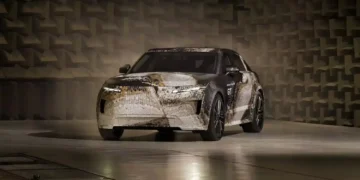 Range Rover Teases All-Electric GT SUV Ahead of Global Debut