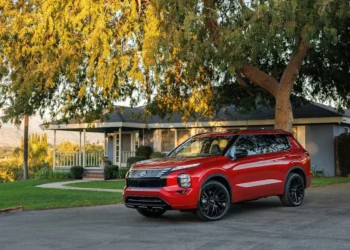 Nissan Reworks U.S. Lineup as Altima Survives, Rogue Plug-In Heads for Exit
