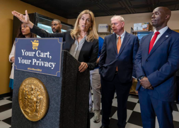 New Jersey bans grocery stores